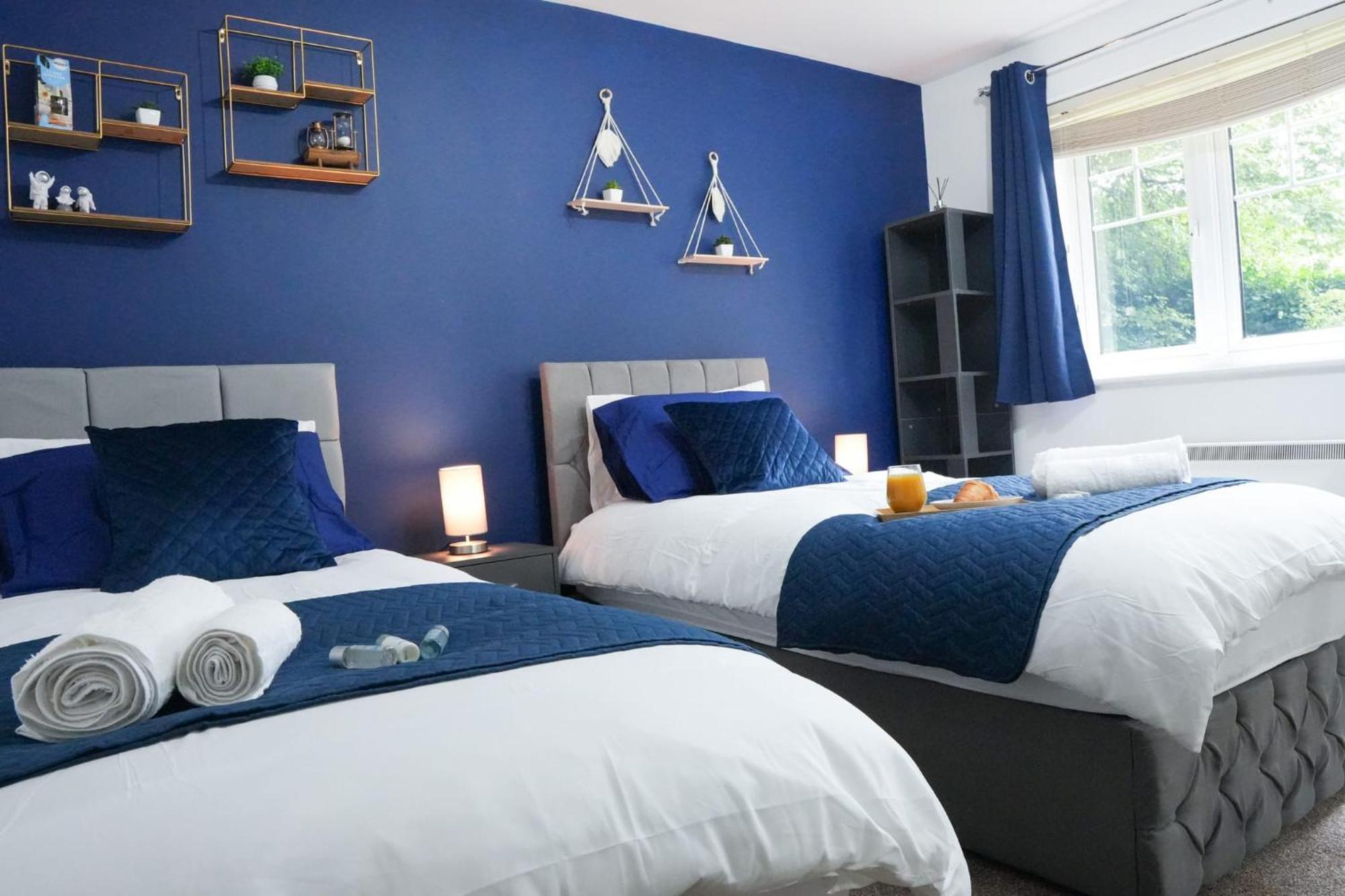 Whole 2-Bed Apartment - Contractors, Professionals, Ulez Free, Free Parking, B'Ham City 10Mins Birmingham Exteriér fotografie